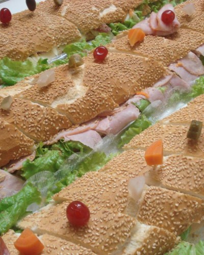 Detalhes do produto Lanche de Metro Patê de Frango (20 Pedaços)